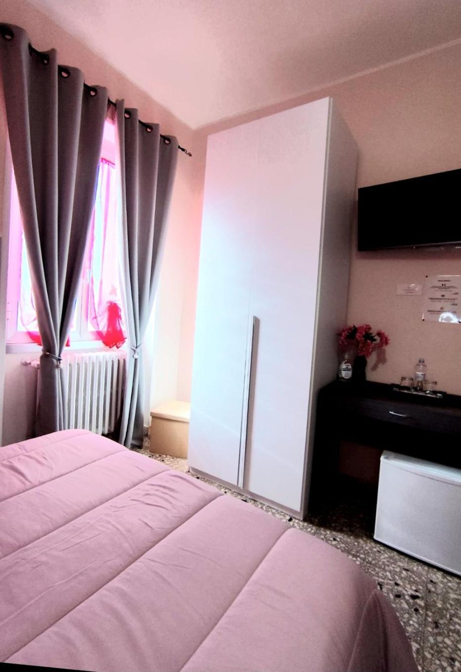 Bed And Breakfast Mamma Giuliana Roma Ngoại thất bức ảnh