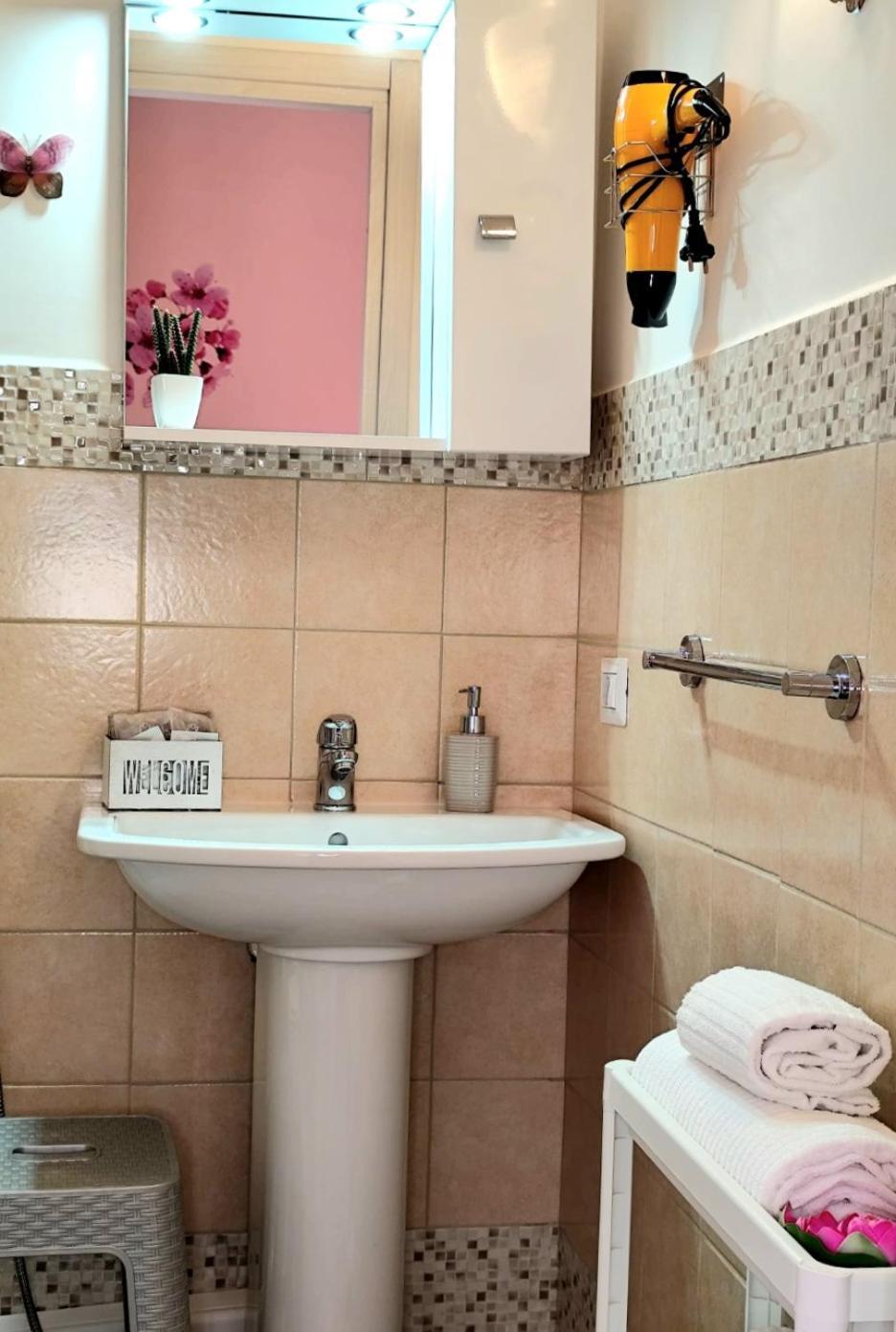 Bed And Breakfast Mamma Giuliana Roma Ngoại thất bức ảnh